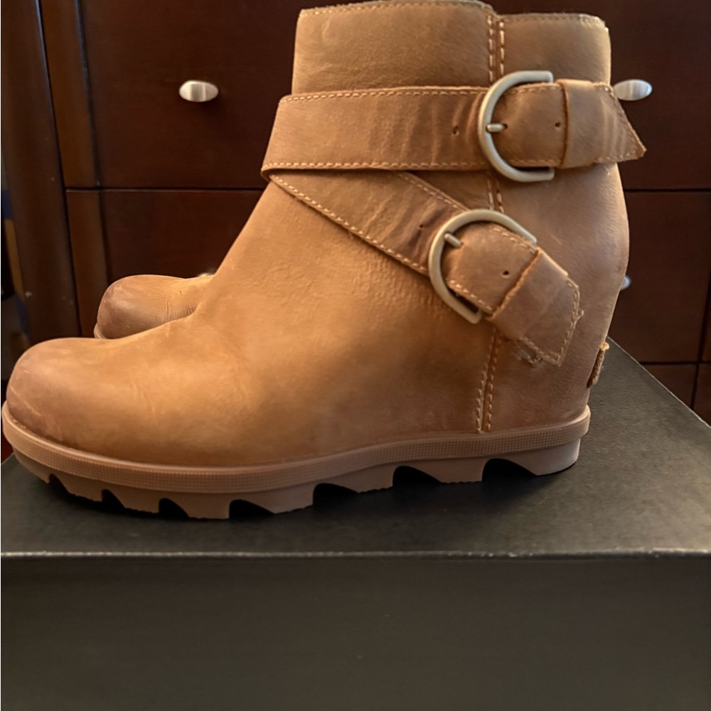 Sorel Brown Ankle Boots with Buckle